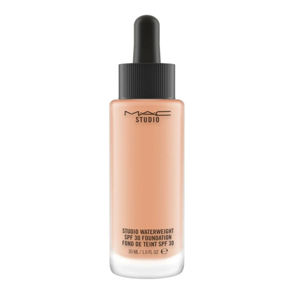 MAC Cosmetics Studio Waterweight Foundation SPF30 NW30 MAC Cosmetics Studio Waterweight Foundation SPF30 NW30 -Cosmetica Winkel 1014056