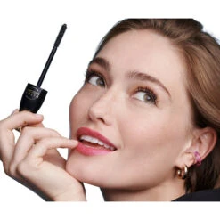 Bourjois Twist Up The Volume Mascara 001 Ultra Black 5 Bourjois Twist Up The Volume Mascara 001 Ultra Black -Cosmetica Winkel 1041276 4